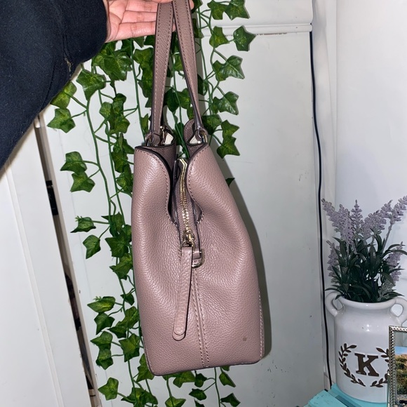 Kate Spade bag , authentic used once or twice great size - Picture 3 of 4